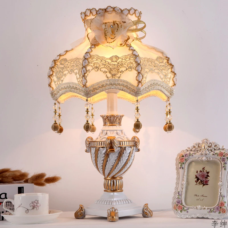 Nordic Princess Vintage Table  - Resin Art In Floor 评论和价格