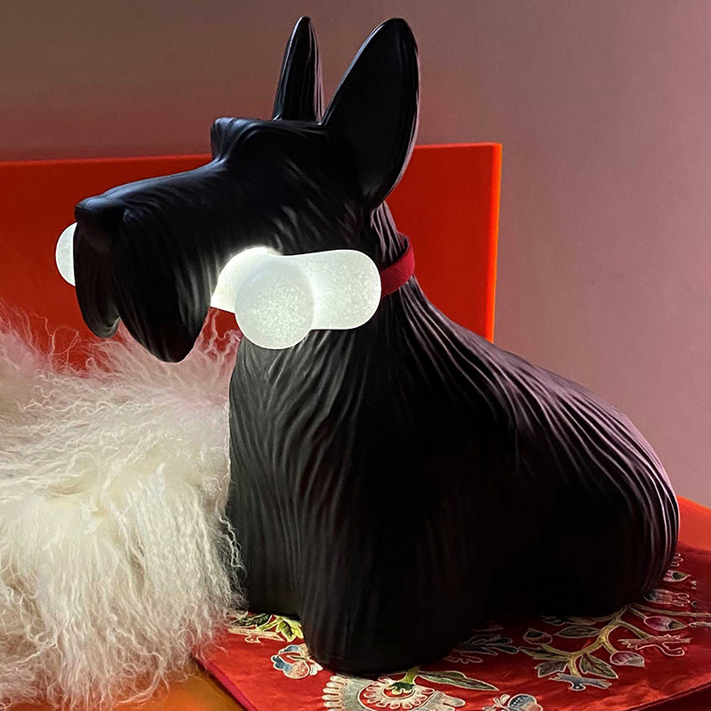 Scottie Table Lamp Decoration  - Resin Art On Floor 评论和价格