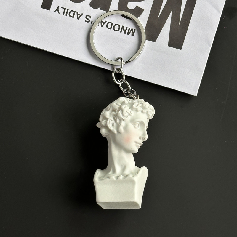 Mini Plaster Statue Key Chain, - Resin Art A Keychain 评论和价格
